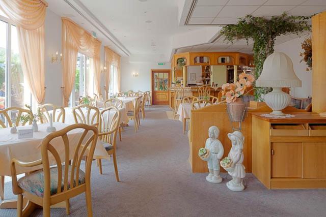 Sporthotel Malchow Hotel Garni Hp Ist Moeglich Экстерьер фото